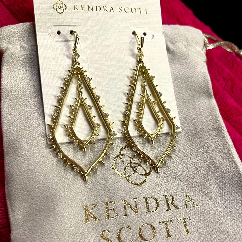 Kendra Scott Earrings.